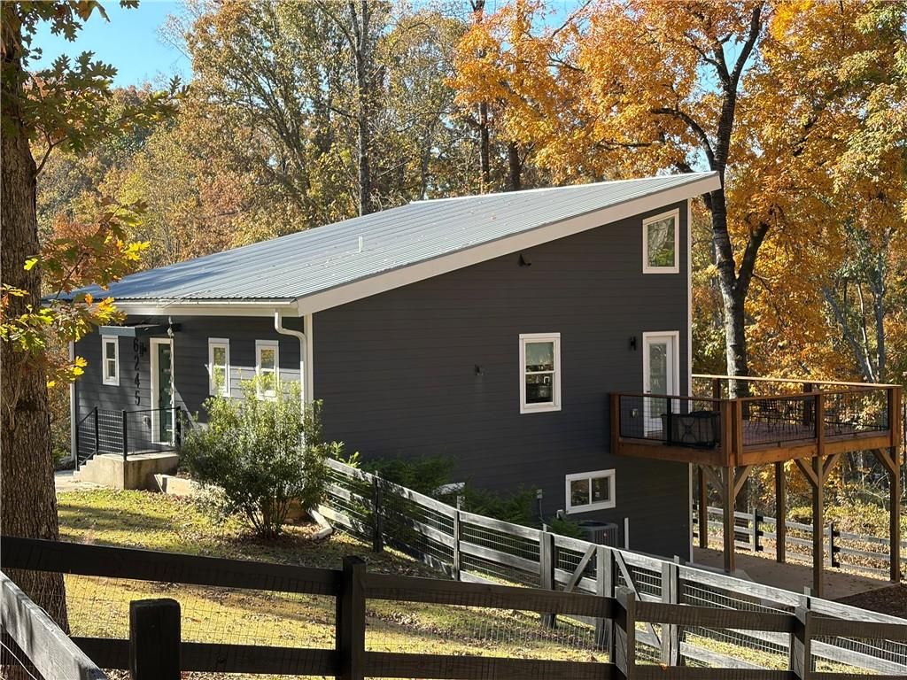 Image 2 of property listing at 6245 Reives Road, Cumming, GA 30041