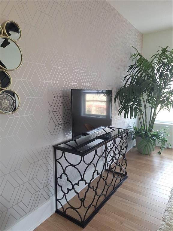 Image 9 of property listing at 6245 Reives Road, Cumming, GA 30041