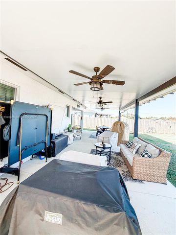 30725 SW 158th Path, Homestead, FL 33033