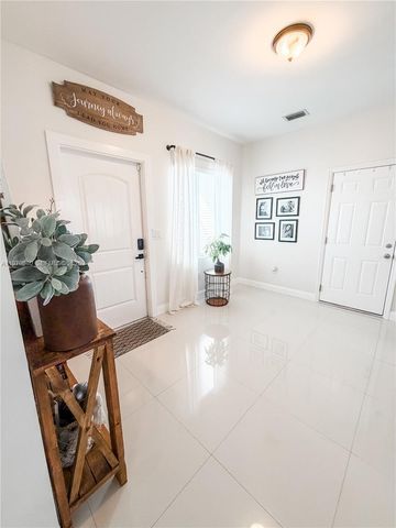 30725 SW 158th Path, Homestead, FL 33033