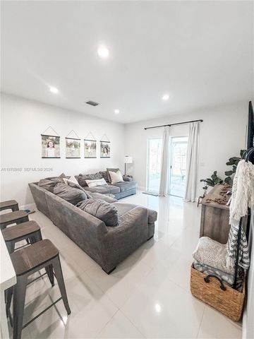 30725 SW 158th Path, Homestead, FL 33033