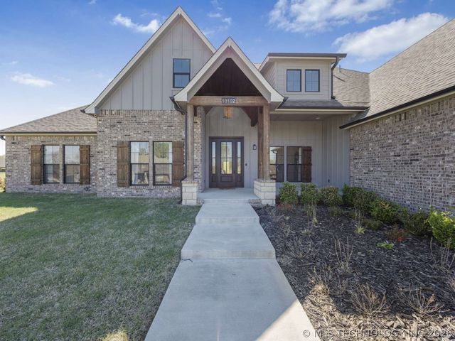 10102 Ratliff Drive, Claremore, OK 74017