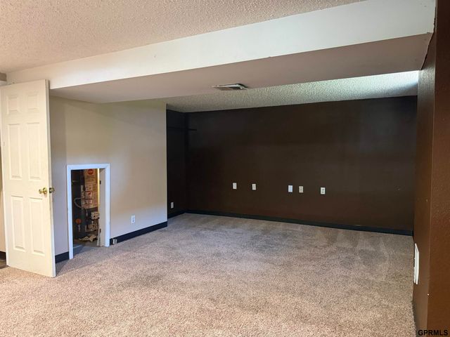 1618 SW 16th Street, Lincoln, NE 68522