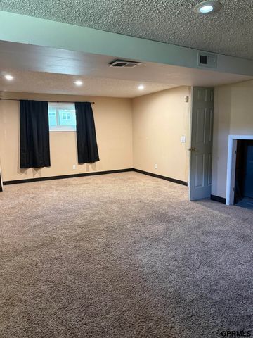 1618 SW 16th Street, Lincoln, NE 68522