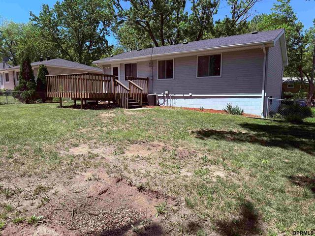 1618 SW 16th Street, Lincoln, NE 68522