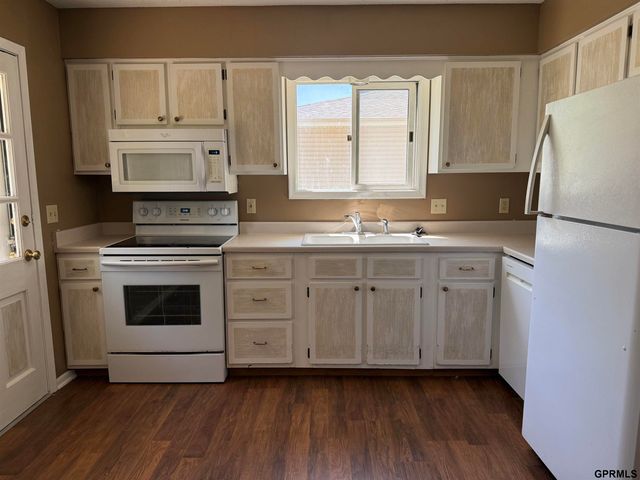 1618 SW 16th Street, Lincoln, NE 68522