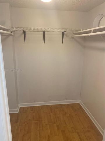 8520 SW 133rd Ave Rd 204, Miami, FL 33183