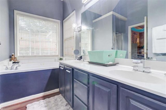 306 Trail Spring Court, Mcdonough, GA 30253