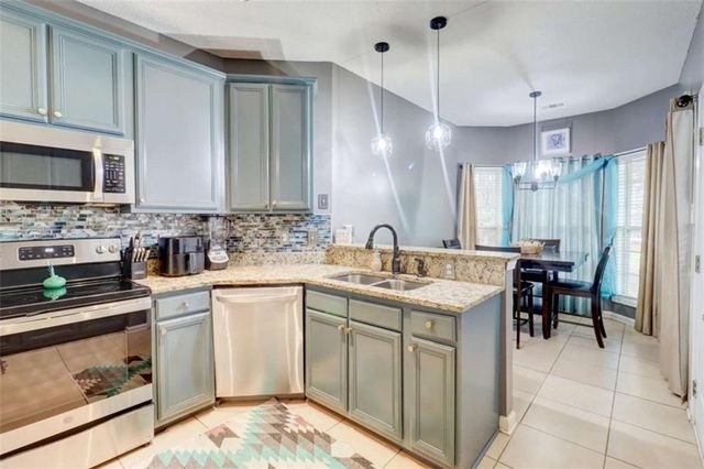 306 Trail Spring Court, Mcdonough, GA 30253