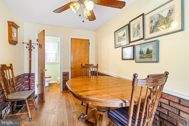 461 SYLVANIA AVE, Glenside, PA 19038