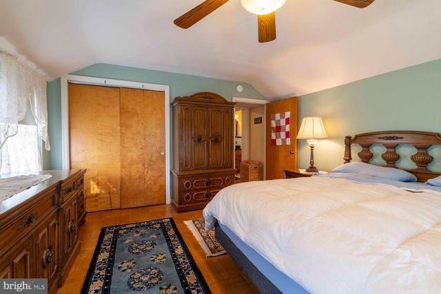 461 SYLVANIA AVE, Glenside, PA 19038