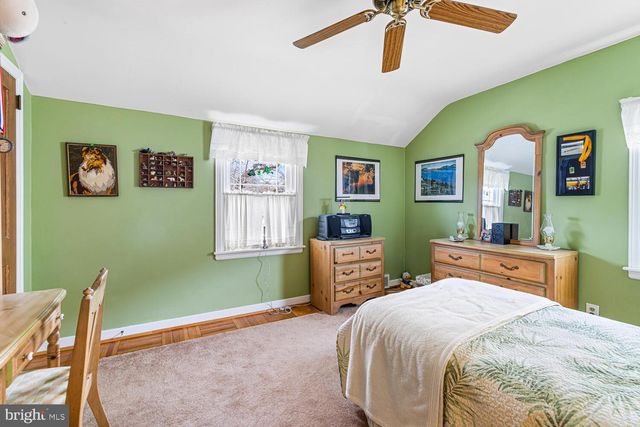 461 SYLVANIA AVE, Glenside, PA 19038