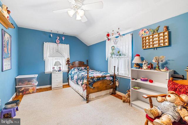 461 SYLVANIA AVE, Glenside, PA 19038