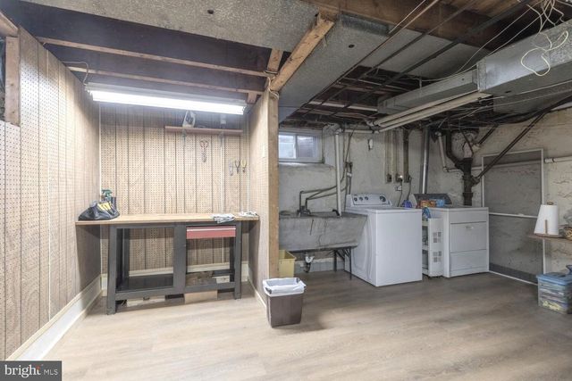 461 SYLVANIA AVE, Glenside, PA 19038