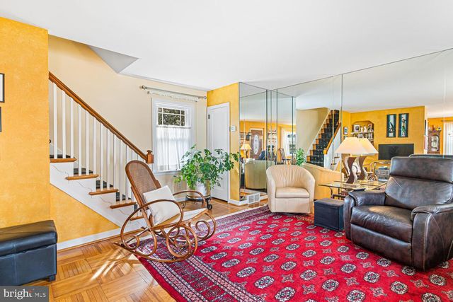 461 SYLVANIA AVE, Glenside, PA 19038