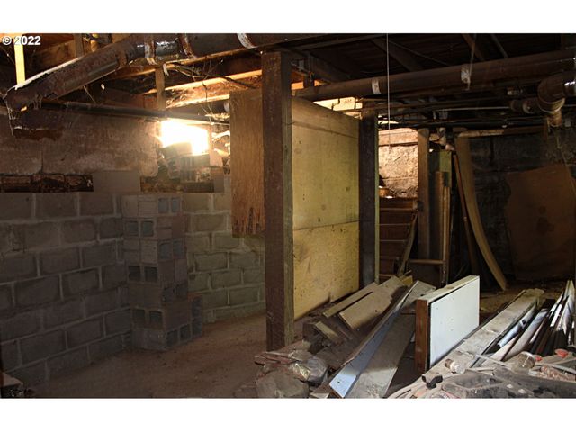 5729 Se FRANCIS St, Portland, OR 97206