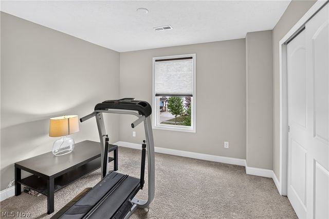 20296 Ennis Drive, Strongsville, OH 44149