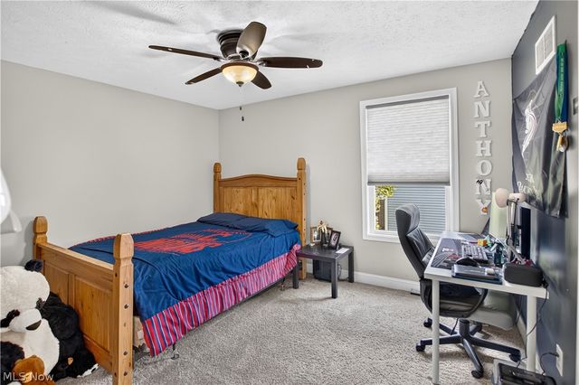 20296 Ennis Drive, Strongsville, OH 44149