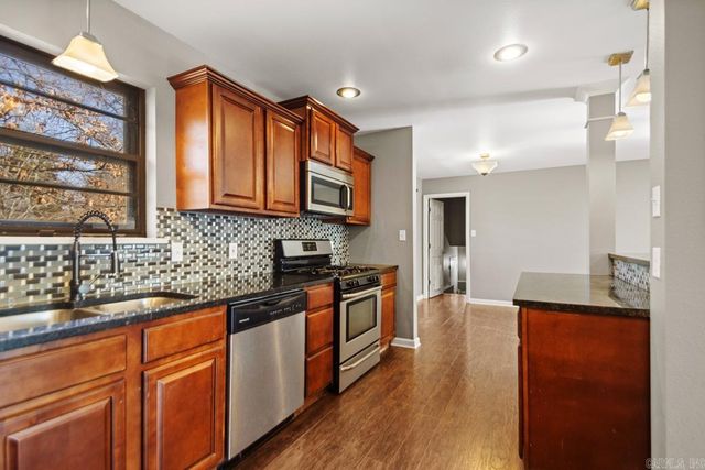 9720 Treasure Hill Road, Little Rock, AR 72205