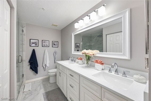 6650 Huntington Lakes CIR 103, Naples, FL 34119