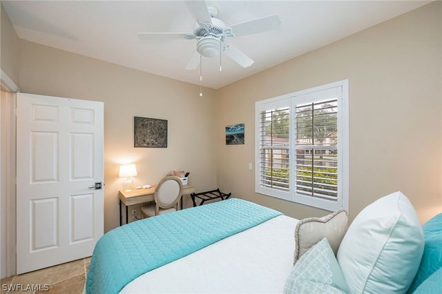 6650 Huntington Lakes CIR 103, Naples, FL 34119