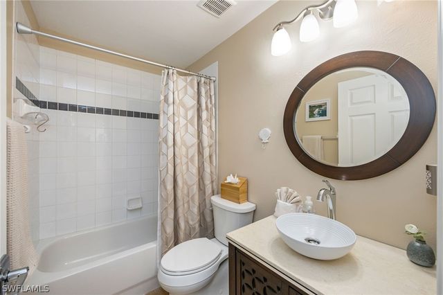 6650 Huntington Lakes CIR 103, Naples, FL 34119