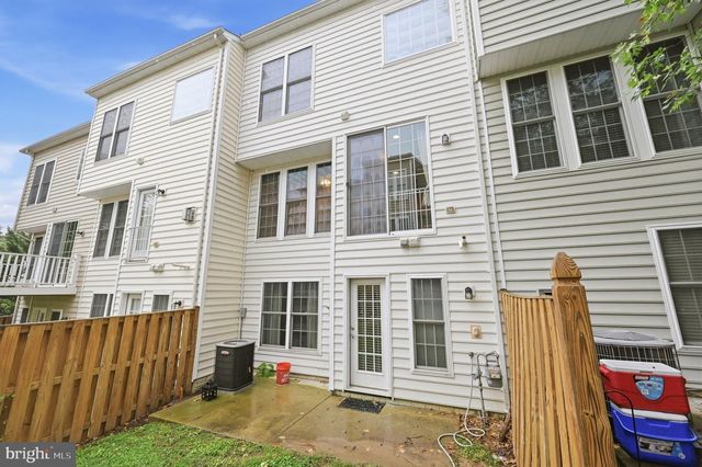 2161 OBERLIN DR, Woodbridge, VA 22191