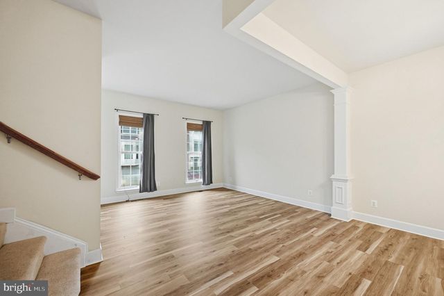 2161 OBERLIN DR, Woodbridge, VA 22191