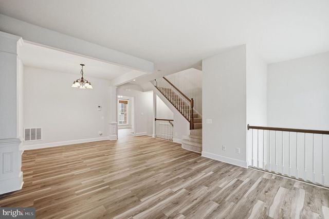 2161 OBERLIN DR, Woodbridge, VA 22191