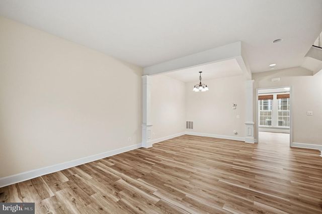 2161 OBERLIN DR, Woodbridge, VA 22191