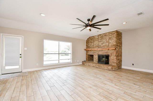 2803 Green Fields Drive, Sugar Land, TX 77479