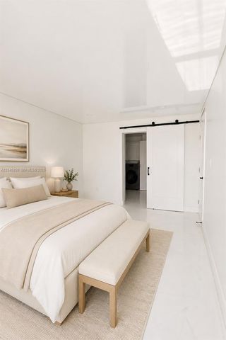 9682 Fontainebleau Boulevard 203, Miami, FL 33172