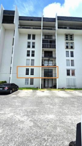 9682 Fontainebleau Boulevard 203, Miami, FL 33172