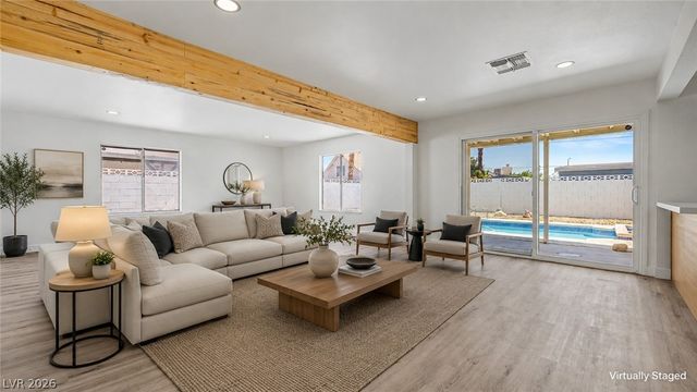 3305 Irv Marcus Drive, Las Vegas, NV 89108
