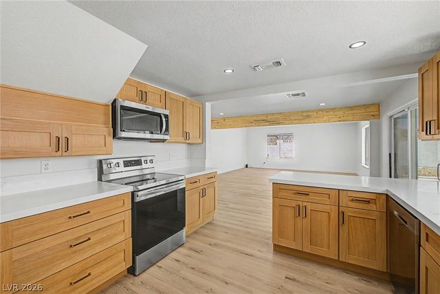 3305 Irv Marcus Drive, Las Vegas, NV 89108