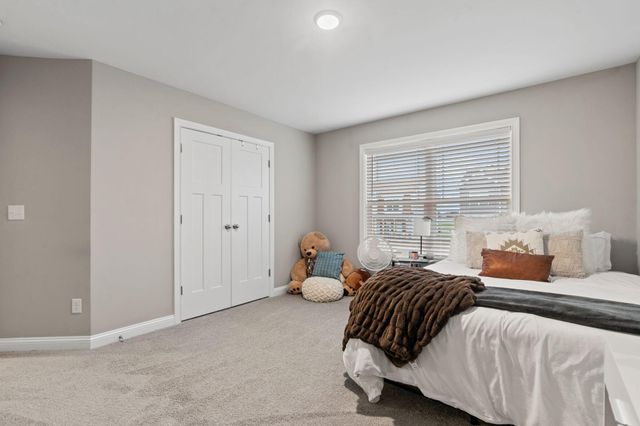 127 Dove Run Circle, Georgetown, KY 40324