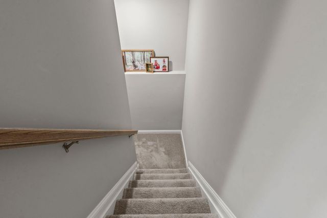 127 Dove Run Circle, Georgetown, KY 40324