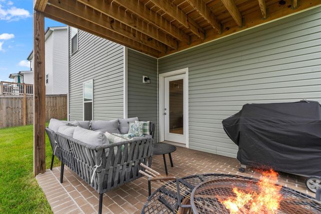 127 Dove Run Circle, Georgetown, KY 40324