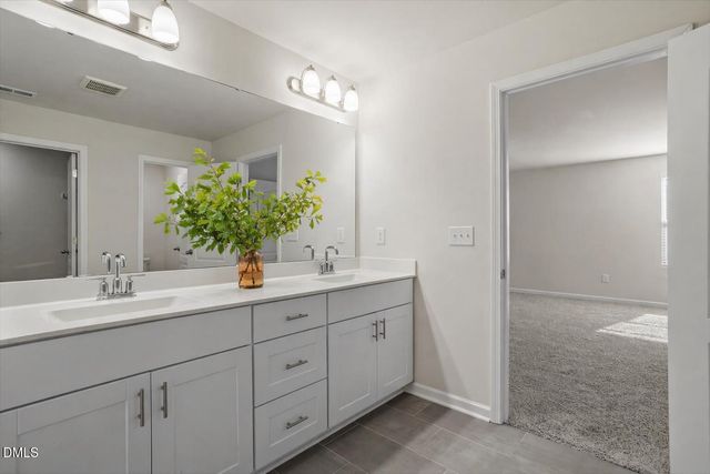 157 Wilbur Lake Drive, Fuquay Varina, NC 27526