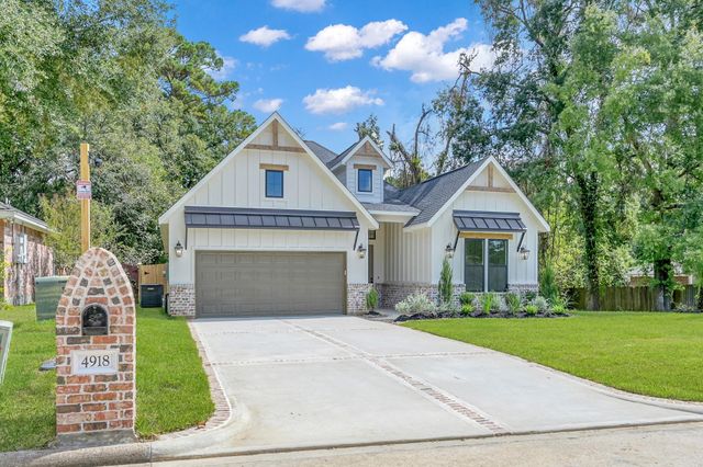 4918 Pleasure Lake Drive, Willis, TX 77318