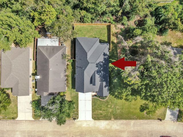 4918 Pleasure Lake Drive, Willis, TX 77318