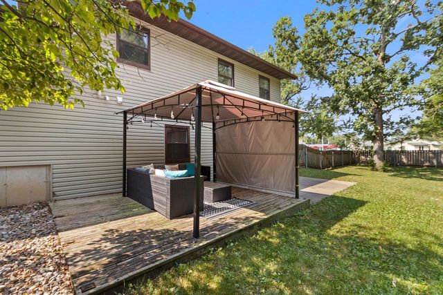 719 E North Street, Poynette, WI 53955