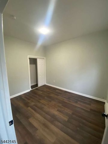 141 N 5Th St, Paterson City, NJ 07522
