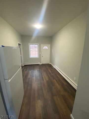141 N 5Th St, Paterson City, NJ 07522
