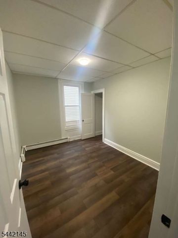 141 N 5Th St, Paterson City, NJ 07522