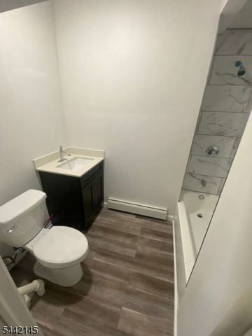 141 N 5Th St, Paterson City, NJ 07522