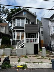 141 N 5Th St, Paterson City, NJ 07522