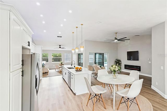 2832 SMITHFIELD DRIVE, Orlando, FL 32837