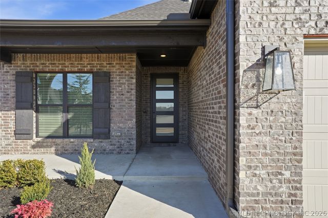 13007 S Birch Street, Jenks, OK 74037