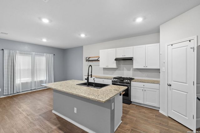 2965 Wolfcreek, New Braunfels, TX 78130